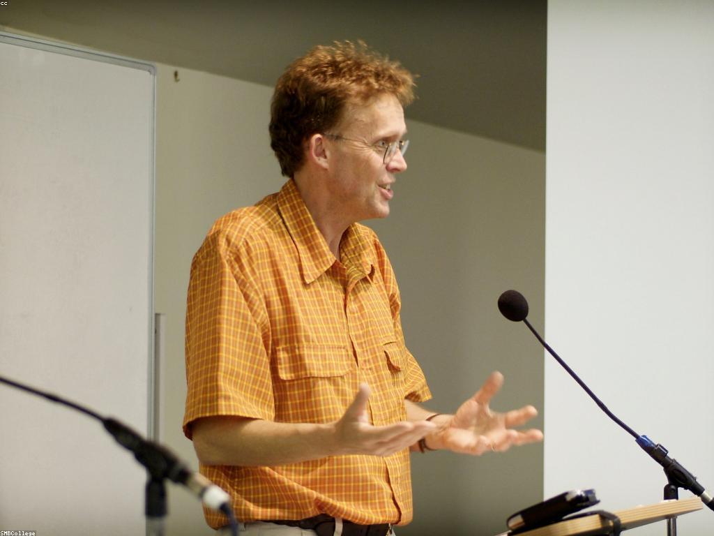 ការយល់ដឹងអំពីកីឡាវាយកូនសម្រាប់កុមារ